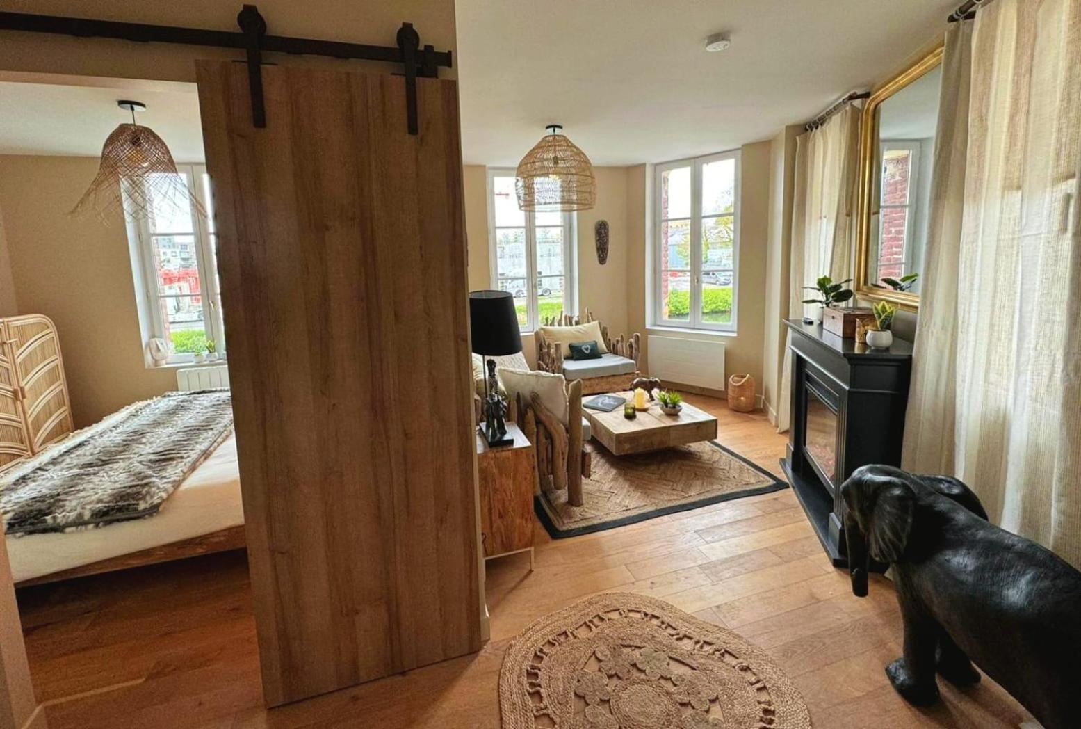 Duplex Safari Jusqu'A 4 Personnes, Spa, Cinema Et Lit Sous Les Arbres, Day Use, 10 Min Centre Amiens Exterior photo